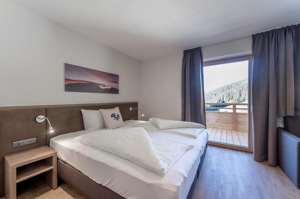 Berghotel & Gasthof Marlstein Oetz Εξωτερικό φωτογραφία